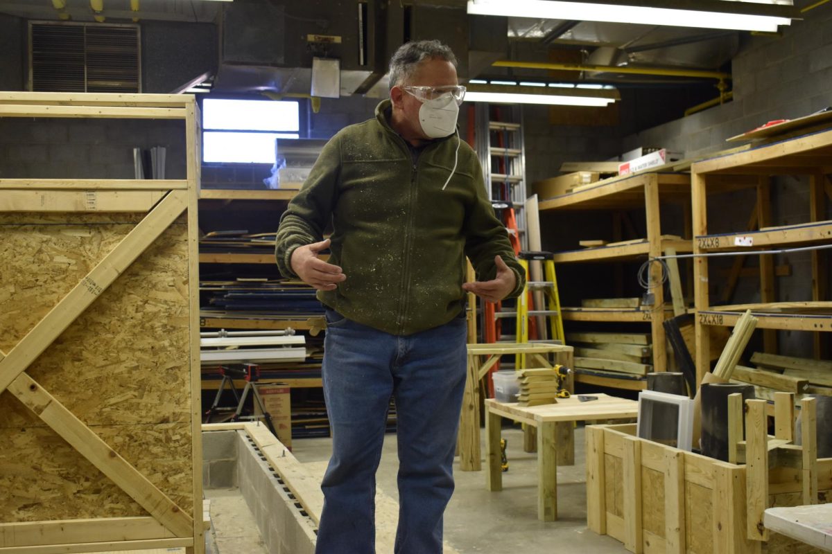Construction teacher Esteban Briz welcomes Anderson Highschool sophomore's to his class at the D26 career campus. Students had a tour around the class, looking around at some of their recent projects. 