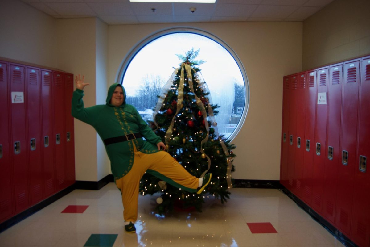 Grant Wilhoite doing a silly pose.